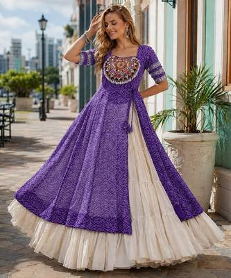 Violet&White Cotton Readymade Navratri Lehenga Choli with Bandhej & Patchework 1
