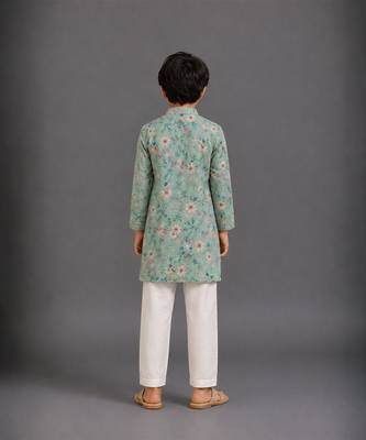 Green printed cotton silk kurta pajama 2