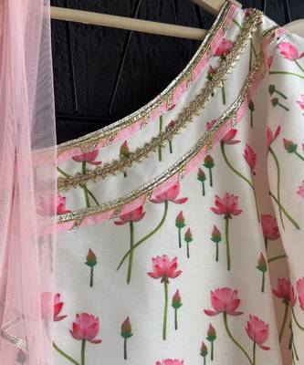 White and baby pink printed cotton silk dhoti kurta set 3
