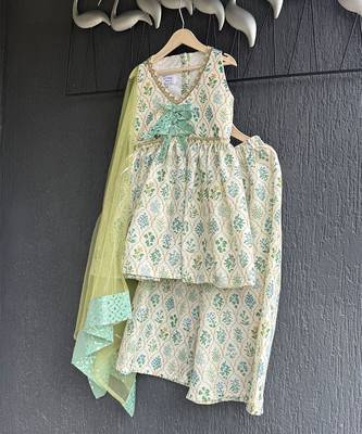 White green printed cotton silk kurti set 4