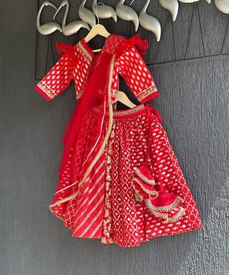 Deep red chanderi cotton silk lehenga with drape dupatta 3