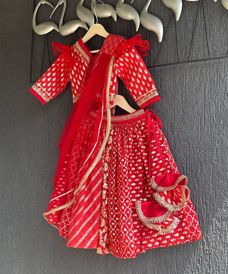 Deep red chanderi cotton silk lehenga with drape dupatta