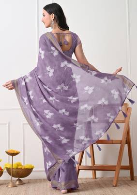 Women's purple floral print georgette saree with unstitched piece 4