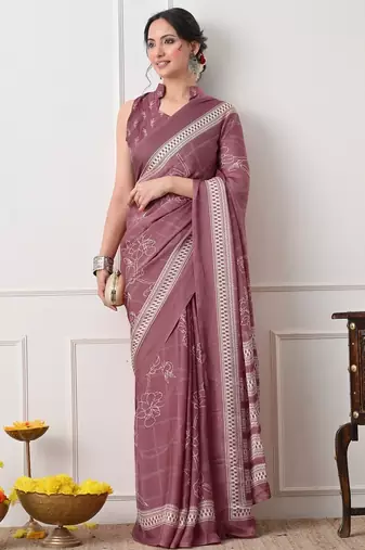 Women's pink floral print chiffon saree with unstitched piece
