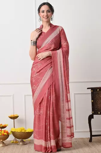 Women's coral floral print chiffon saree with unstitched piece