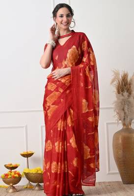Women's red floral print chiffon saree with unstitched piece 1