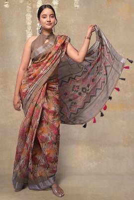 Women's orange floral cotton blend saree with unstitched piece 2