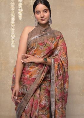 Women's orange floral cotton blend saree with unstitched piece 4