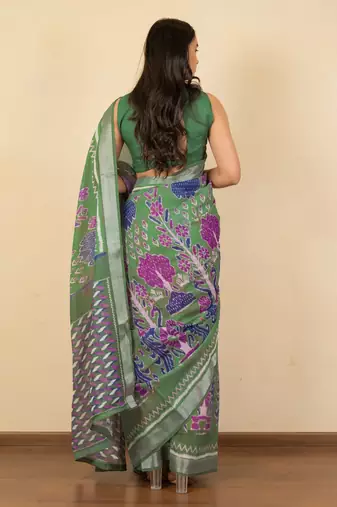 Women's green ikkat print cotton silk blend saree with unstitched piece