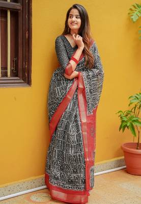 Women's black bagru cotton blend saree with unstitched piece 3