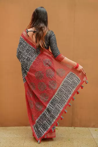 Women's black bagru cotton blend saree with unstitched piece