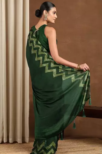 Women's green chevron/zig zag print chiffon saree with unstitched piece