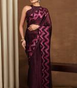 Women's maroon chevron/zig zag print chiffon saree with unstitched piece