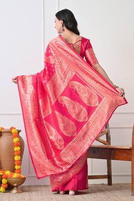 Women's pink woven design silk blend saree with unstitched piece 2