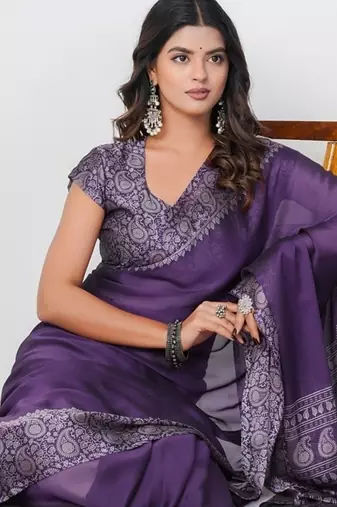 Women's purple paisley kalamkari print chiffon saree with unstitched piece