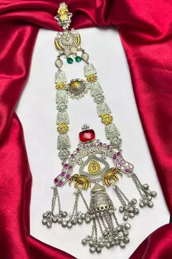 Dual tone Oxidized Silver Chabi Challa Saree Keychain, Vintage Indian Saree Satka