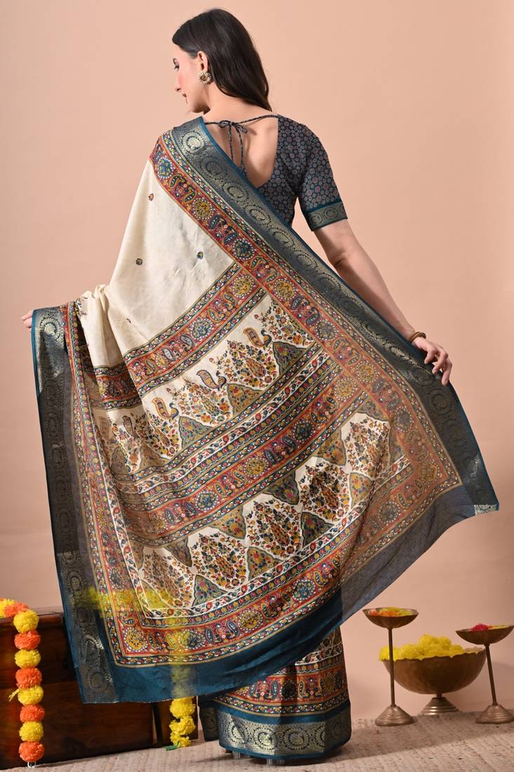 Women's off white kalakmkari print cotton silk blend saree with unstitched piece