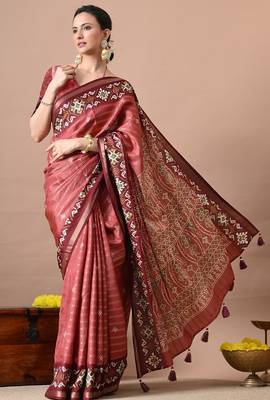 Women's coral zari woven stripes cotton silk blend saree with unstitched piece 2