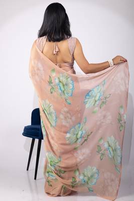 Women's peach floral print chiffon saree with unstitched piece 3