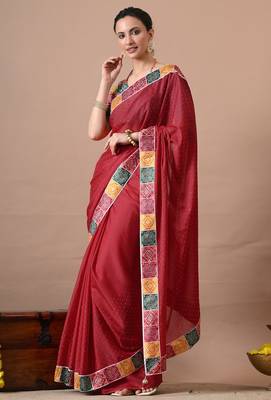 Women's red embellished georgette saree with unstitched piece 3
