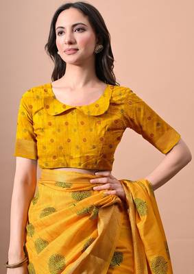 Women's mustard block print cotton silk blend saree with unstitched piece 4