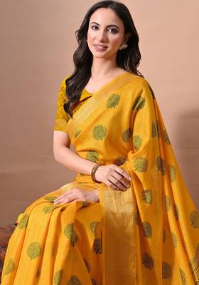 Women's mustard block print cotton silk blend saree with unstitched piece 5