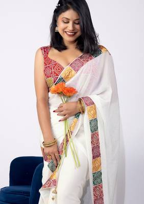 Women's white embellished georgette saree with unstitched piece 5