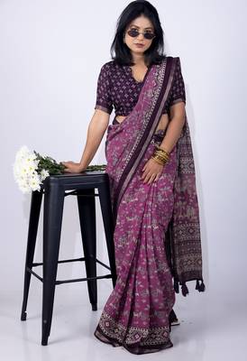 Women's purple floral print viscose cotton saree with unstitched piece 2