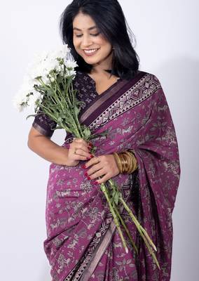 Women's purple floral print viscose cotton saree with unstitched piece 5