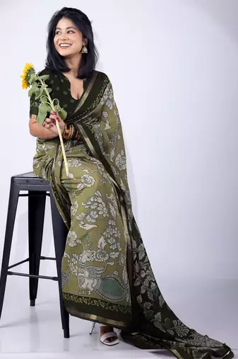 Women's green floral print viscose cotton saree with unstitched piece