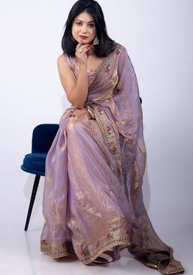 Women's lavender embellished soft silk blend saree with unstitched piece 4