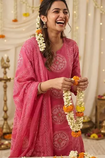 pink bandhani print cotton straight kurta set