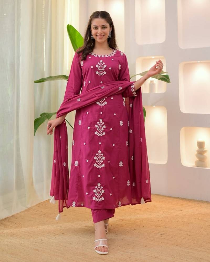 Womens Pink rayon straight kurta set hand embroidered festival wear