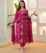 Womens Pink rayon straight kurta set hand embroidered festival wear