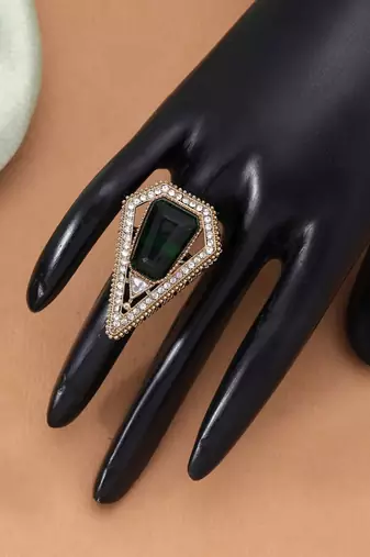 Green color handcrafted kundan women's ring