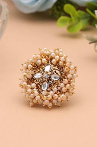 Gold & white color designer gajra kundan ring