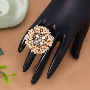 Gold & white color designer gajra kundan ring 2