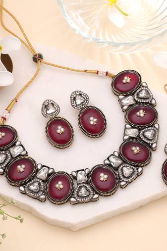 Maroon color traditional kundan jewellery set