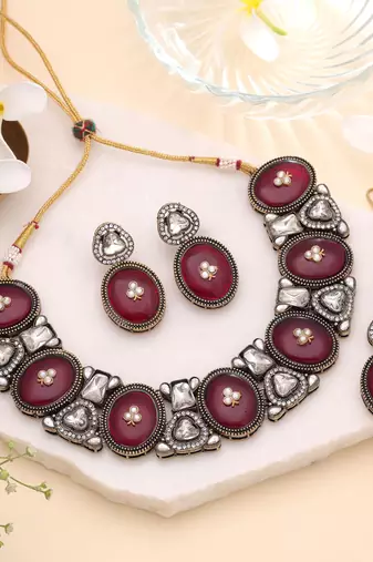 Maroon color traditional kundan jewellery set