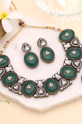 Green color designer kundan jewellery set