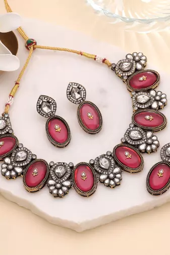 Maroon color traditional kundan jewellery set
