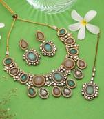 Light pink & light green color handmade kundan jewellery set