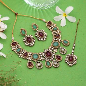 Maroon & light green color kundan jewellery set 1