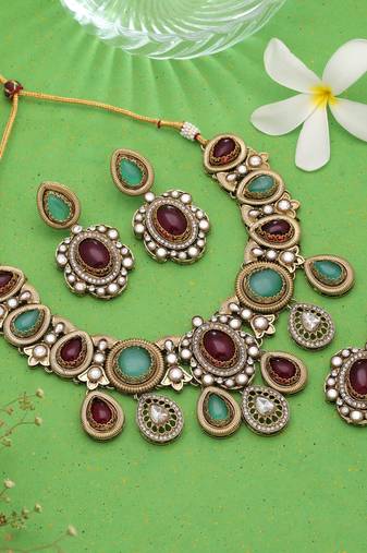 Maroon & light green color kundan jewellery set