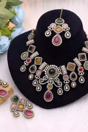 Multi color traditional ethnic kundan jewellery set
