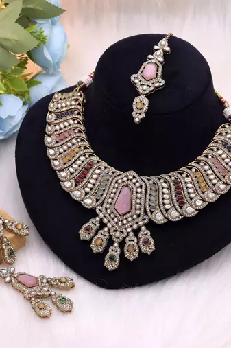 Multi color handmade kundan jewellery set