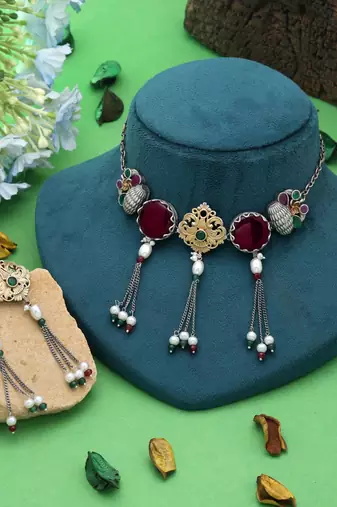 Maroon color dual tone oxidised necklace set handmade style