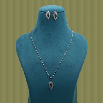 Green color oxidised stone necklace set ethnic design 1