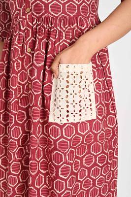 Cotton Midi Pink A line Dress with Schiffli pockets 3