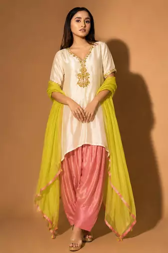 Ivory silk blend embroidered hand embroidery ethnic kurta set with dupatta